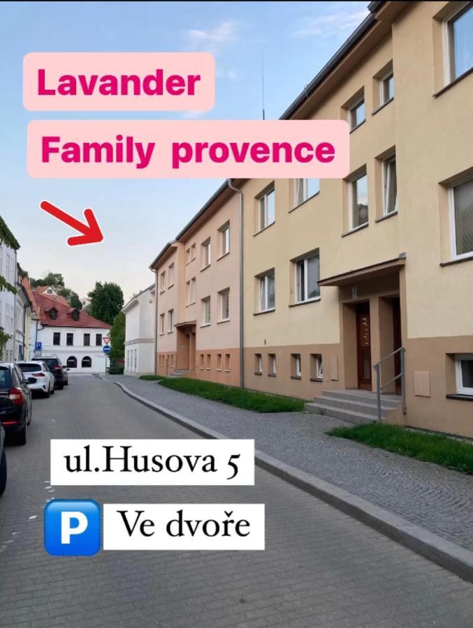 Family Provence Mikulov Apartment Bagian luar foto